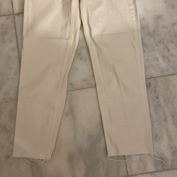 Ecru Gap High Waisted Mom Jeans - Picture 2 of 4